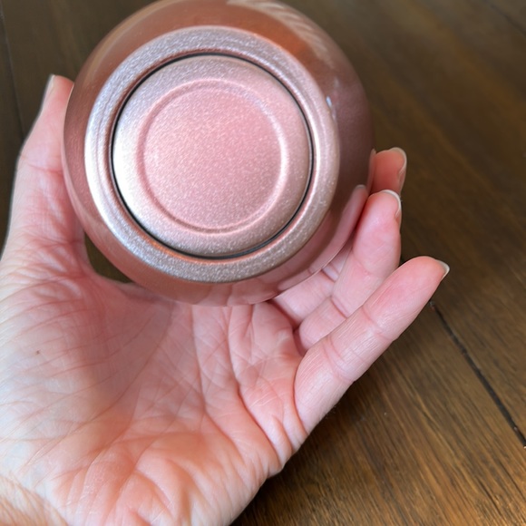 New Wine/coffee tumbler rose gold in color - Picture 4 of 6